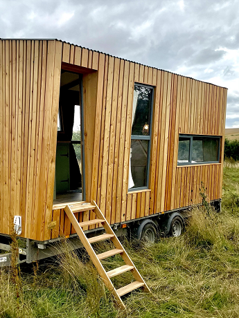 Bespoke Hideouts: Product image 1