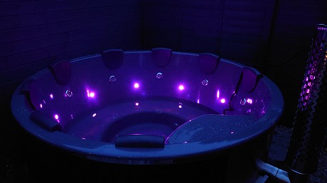 Baltic Hot Tubs Ltd: Product image 2